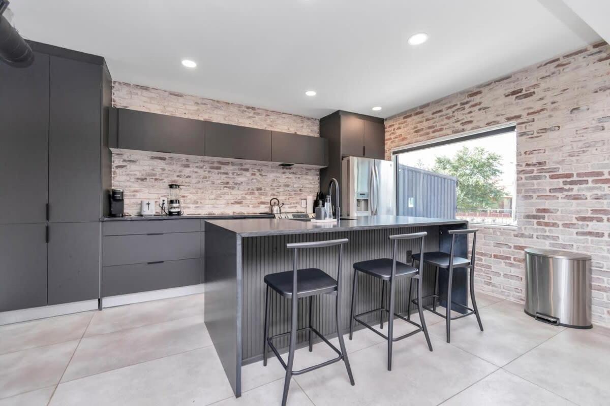 Holiday home Prolific Oasis Event Space Htx Houston