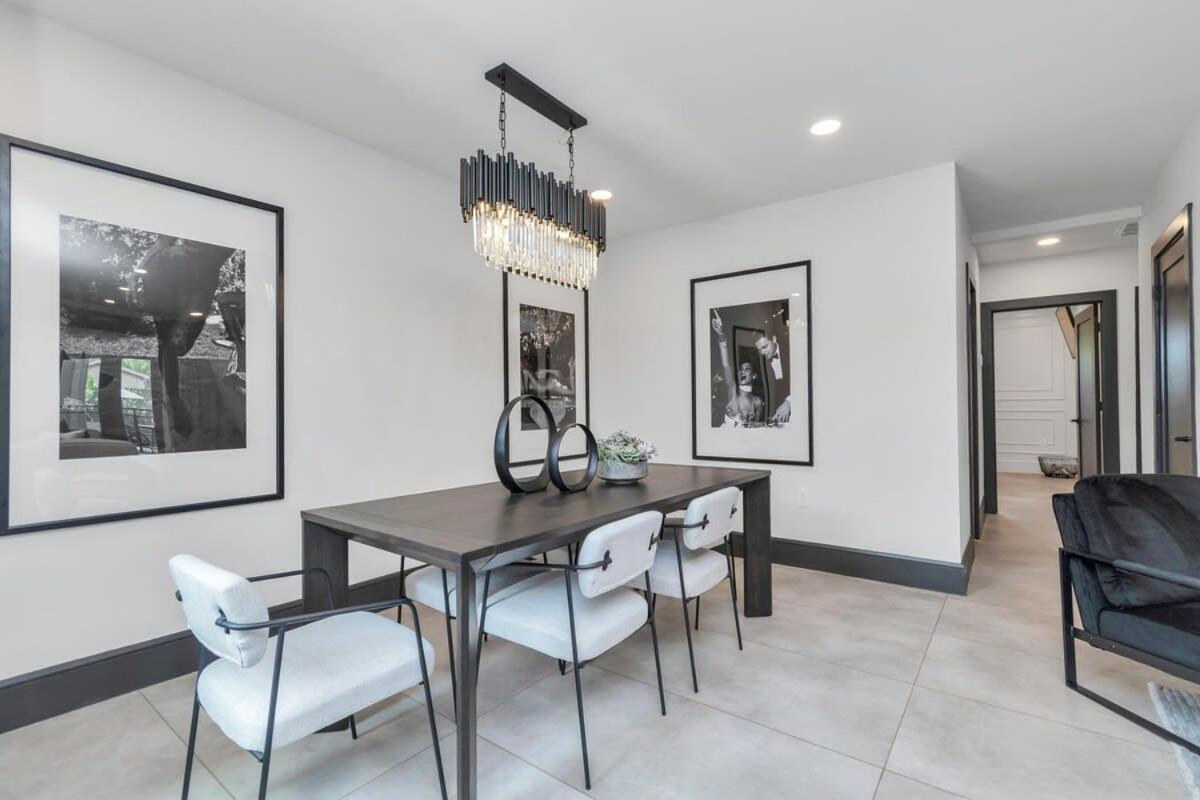 Prolific Oasis Event Space Htx Holiday home Houston